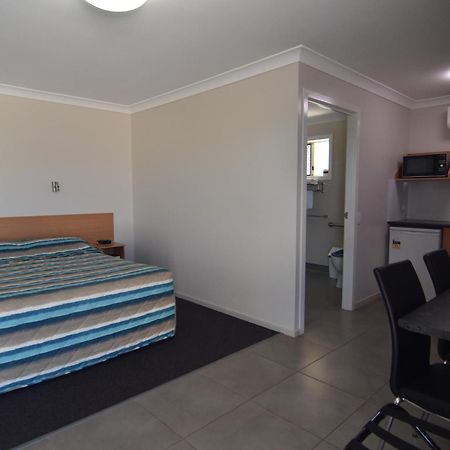 Mundubbera Billabong Motor Inn Habitación foto